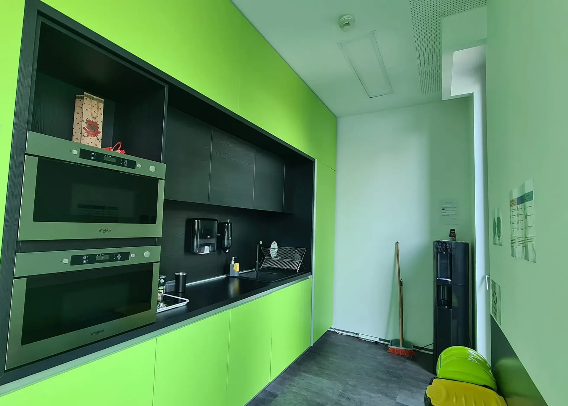 33 Central - et.2 - 520m2 (5).webp