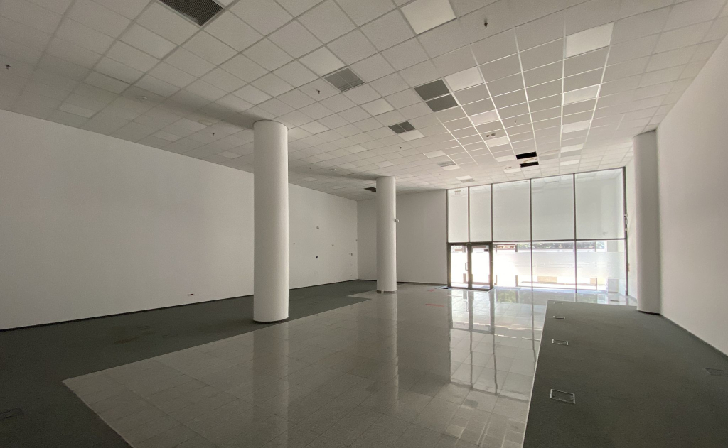 7111697121282HerastrauBuilding-poza6.JPG