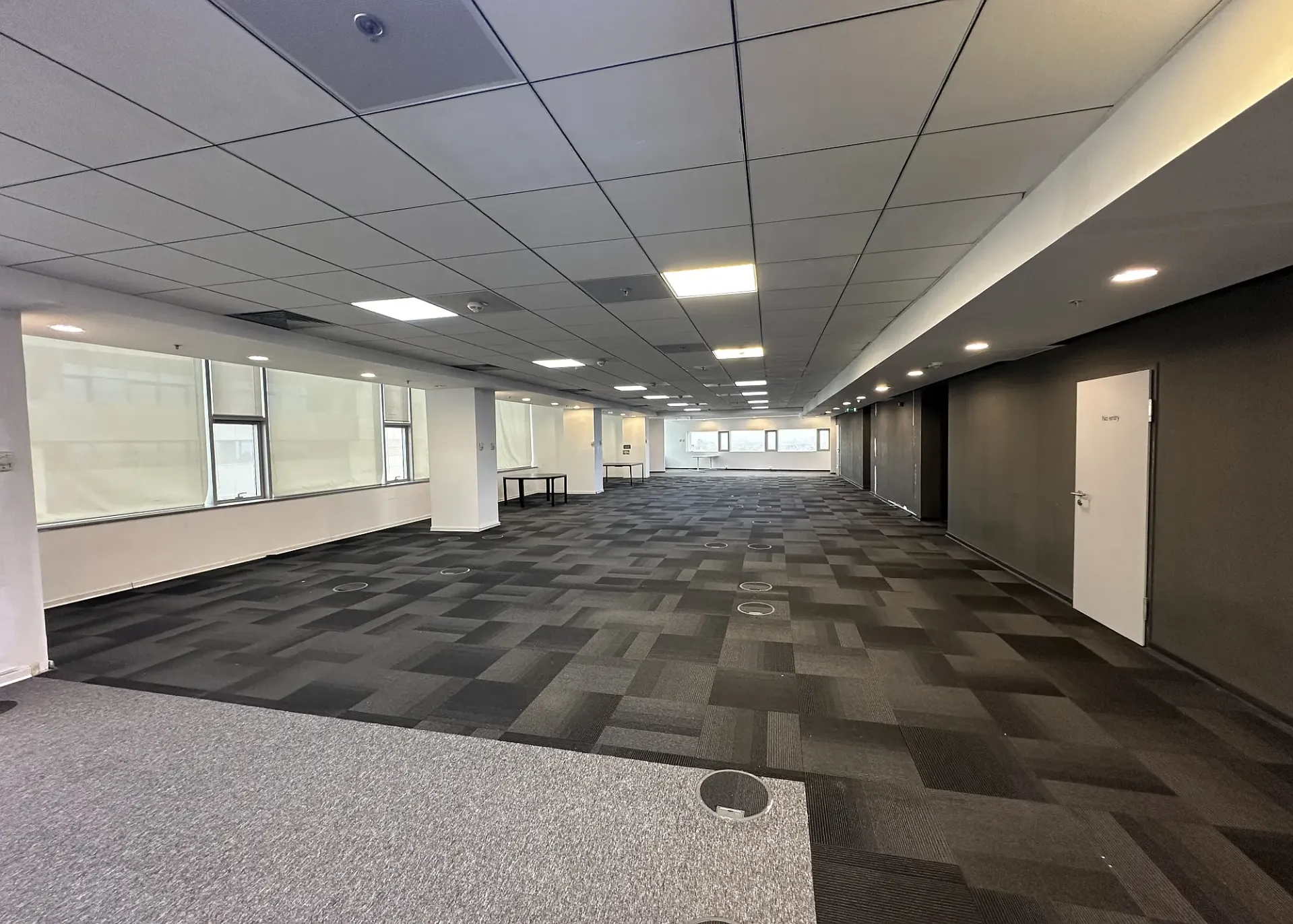 Premium Plaza - et.14 - 516m2 (4).webp